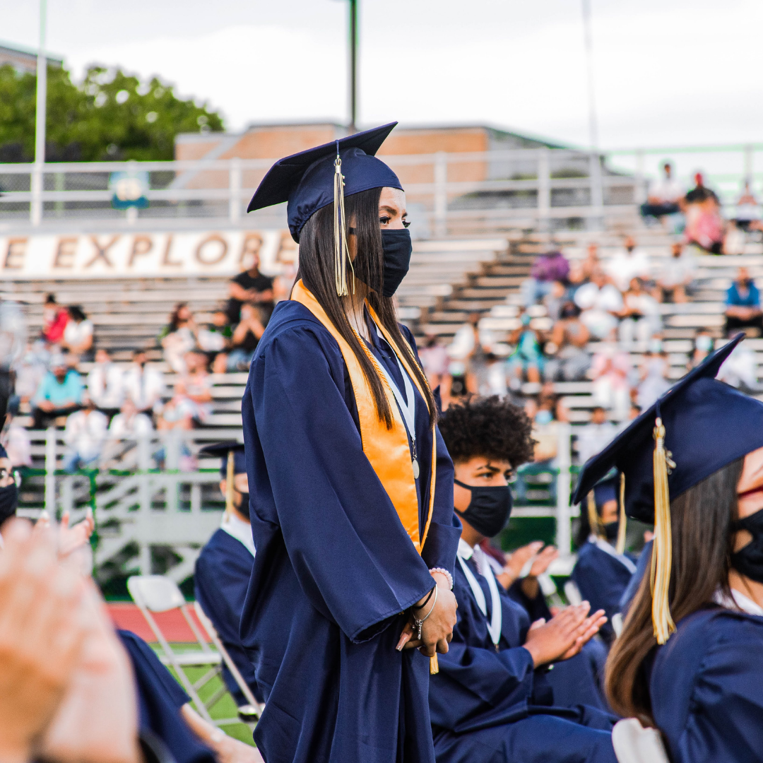 Graduation Photos – Esperanza Academy Charter School